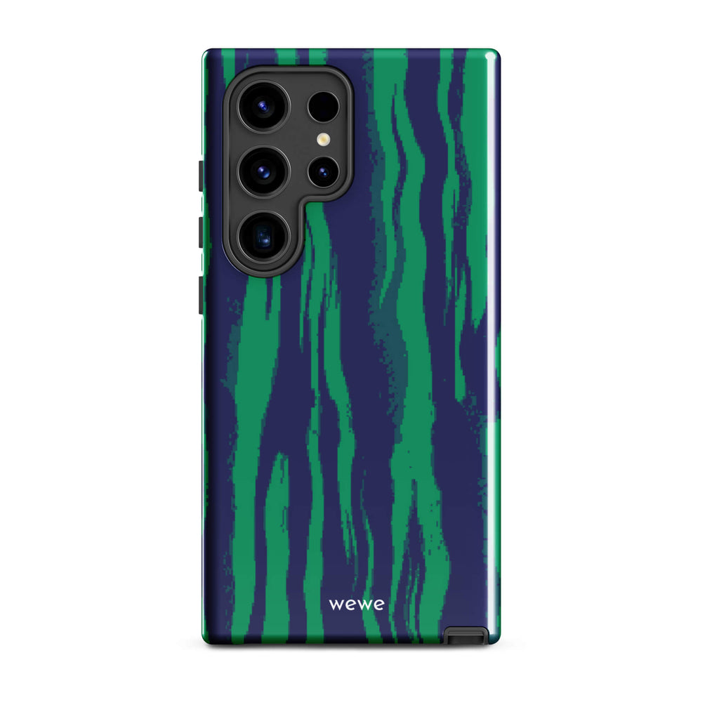 Custom samsung galaxy s24 ultra with a white and pale purple abstract, wavy, or groovy pattern.