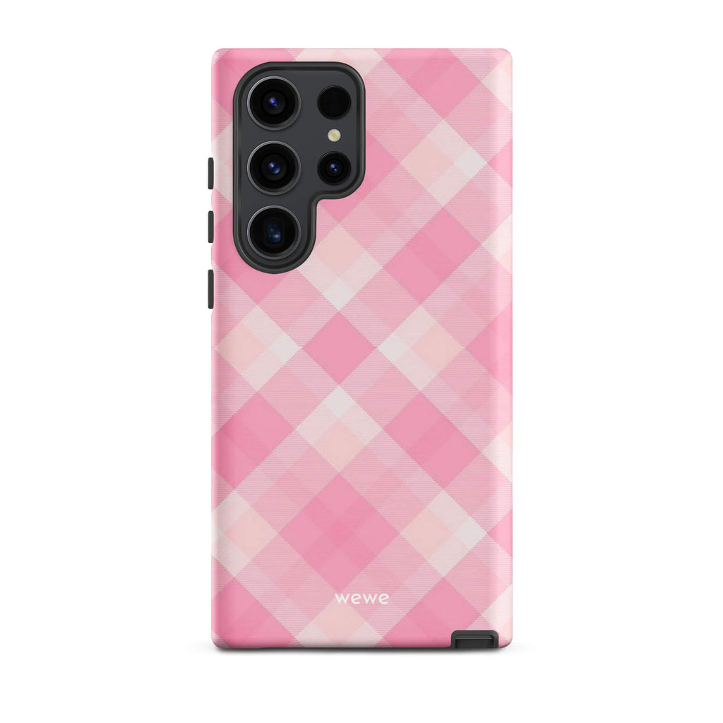 Custom samsung galaxy s23 ultra Phone case with a  classic pink and white gingham checkered pattern.